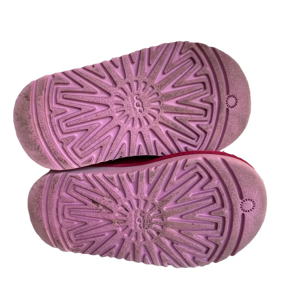 UGG pink suede